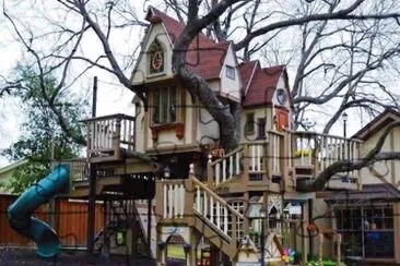 play house jigsaw puzzle