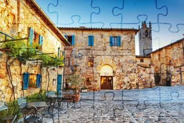 Monteriggioni-Toscana