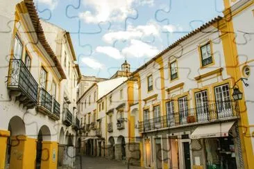 Evora