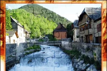 VIELLA â€“ (LÃ‰RIDA) â€“ CRECIDA DEL RIO NERE, POR EL DESHIELO jigsaw puzzle