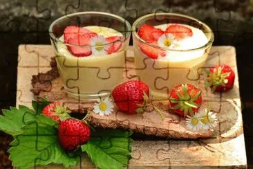 Strawberry jigsaw puzzle