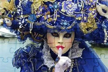 Costume bleu