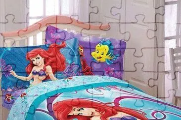 JOVEN SIRENA