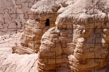 Qumran jigsaw puzzle