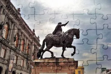 Estatua de TolsÃ¡, Ciudad de MÃ©xico. jigsaw puzzle