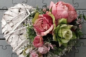 025