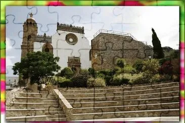 MEDINA-SIDONIA (CÃDIZ) â€“ IGLESIA STA. MARIA LA MAYOR jigsaw puzzle