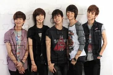 SHINee