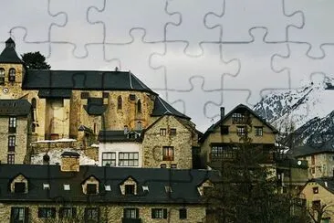 Sallent de GÃ¡llego-Pirineo aragonÃ©s jigsaw puzzle