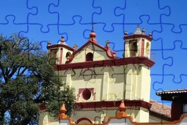 Templo en San CristÃ³bal de las Casas, MÃ©xico. jigsaw puzzle