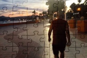 Caminata nocturna jigsaw puzzle