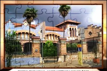 TORTOSA (TARRAGONA) â€“ MUSEO HISTÃ“RICO Y ARQUEOLÃ“GICO jigsaw puzzle
