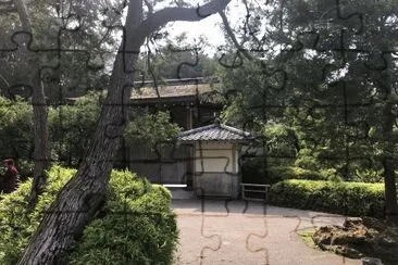 Japanese Teaâ€™s garden jigsaw puzzle