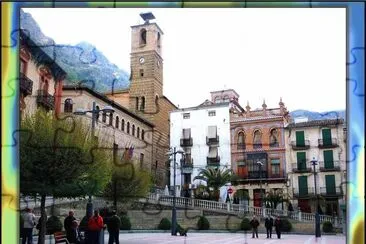 CAZORLA (JAÃ‰N) â€“ PLAZA DE LA CORREDERA jigsaw puzzle