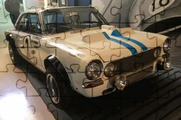 Torino 380w vehiculo jigsaw puzzle