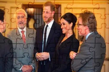פאזל של MEGHAN Y HARRY