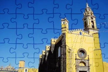 Templo en Cholula, MÃ©xico. jigsaw puzzle