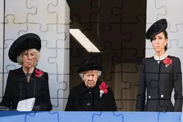 Camila, Isabel y Kate jigsaw puzzle
