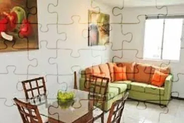PEQUEÃ‘O Y  PRACTICO jigsaw puzzle