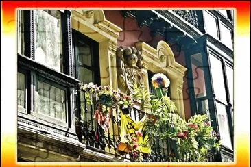 BILBAO â€“ VENTANAS PRECIOSAS  AL PASEAR POR SUS 7 CALLES