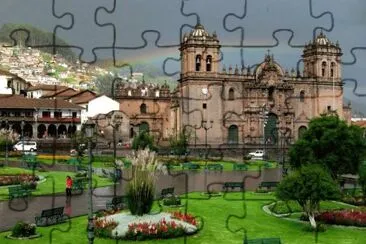 PLAZA DE ARMAS CUSCO