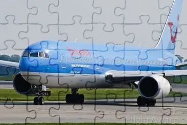 Britannia Airways Boeing 767-300 Reino Unido jigsaw puzzle