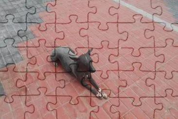 Cachorro na Praça Peruana jigsaw puzzle
