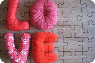 Love jigsaw puzzle