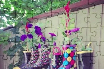 Clever Rain Boot Planters-Craft