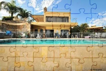 פאזל של ×•×™×œ×”