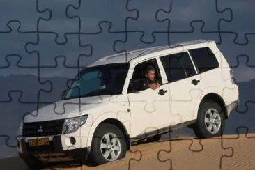 ×’ '×™×¤ jigsaw puzzle