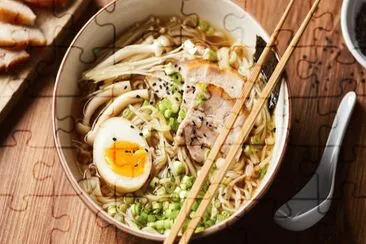Egg   Pork Lamen