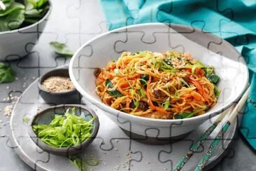 Sesame Fry Noodles