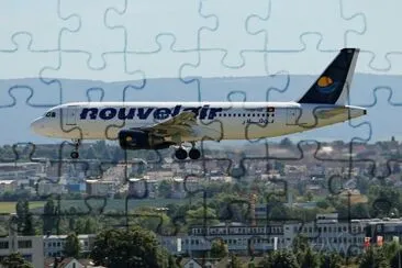 Nouvelair Airbus A320 Tunez