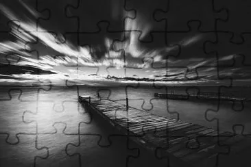 Black and White jigsaw puzzle