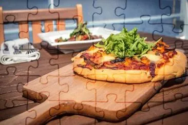 Pizza jigsaw puzzle