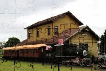 JR 018