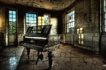 eh um piano jigsaw puzzle