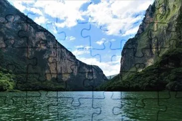 CaÃ±Ã³n del Sumidero en Chiapas, MÃ©xico. jigsaw puzzle