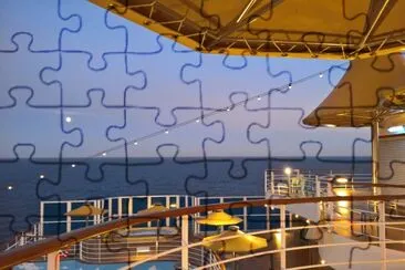 In mare jigsaw puzzle