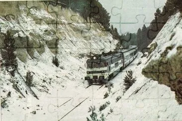 Tren nieve jigsaw puzzle