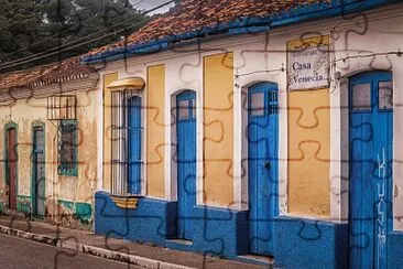 פאזל של colonial