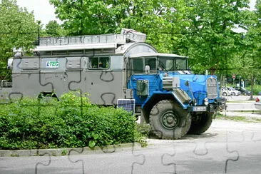 camper jigsaw puzzle