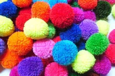 Pompoms jigsaw puzzle