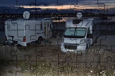 campingcar jigsaw puzzle