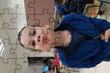 ×©×—×¨