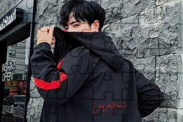 æœé£¾å¹³é¢æ¨¡ç‰¹å…’ jigsaw puzzle