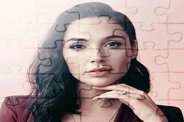 Gal G. jigsaw puzzle