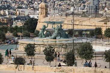 Walking Around Valetta jigsaw puzzle
