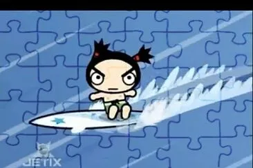 garu compite contra muji por la playa pucca jigsaw puzzle